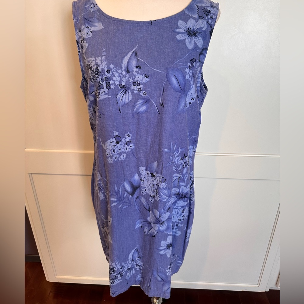 Casual Corner Blue Floral Mini Dress